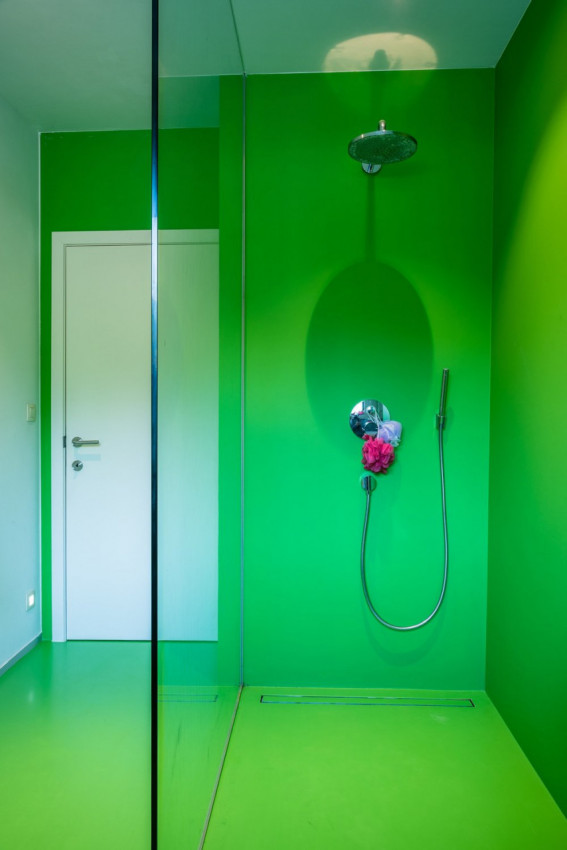 Inloopdouche met naadloze wandbekleding