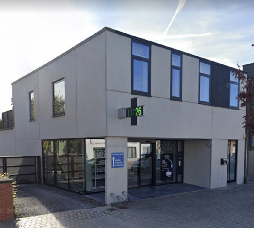Renovatie van een apotheek-interieur